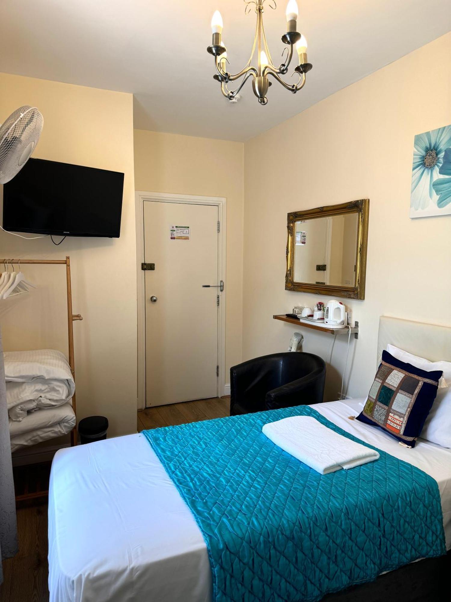 Abc Hyde Park Hotel London Exterior photo